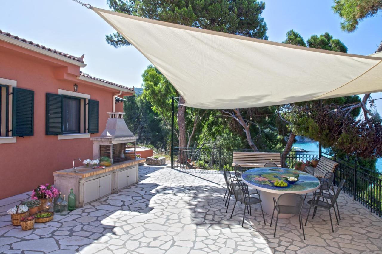 לאסי Avra Private Suites מראה חיצוני תמונה