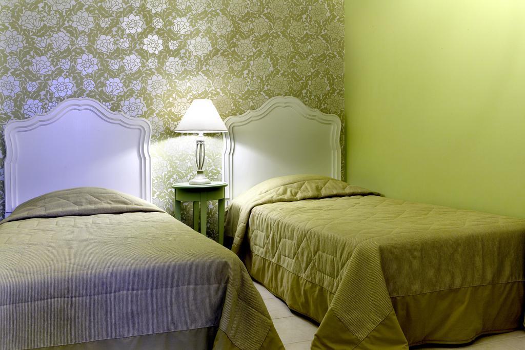 לאסי Avra Private Suites מראה חיצוני תמונה