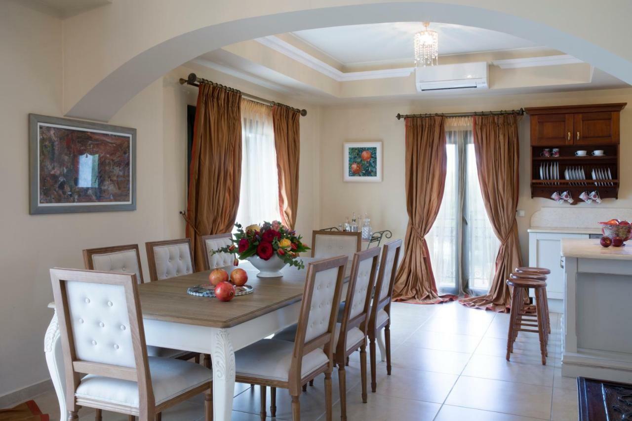 לאסי Avra Private Suites מראה חיצוני תמונה