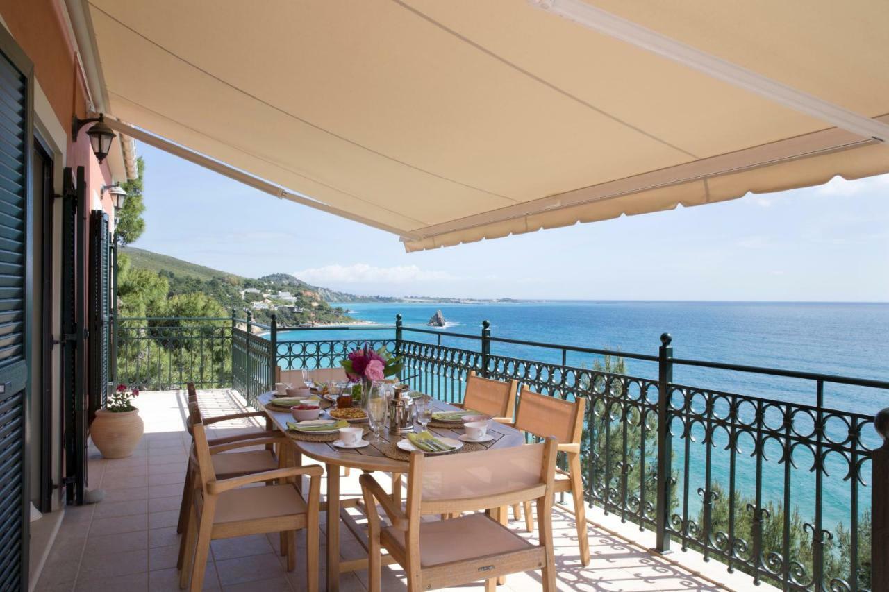 לאסי Avra Private Suites מראה חיצוני תמונה
