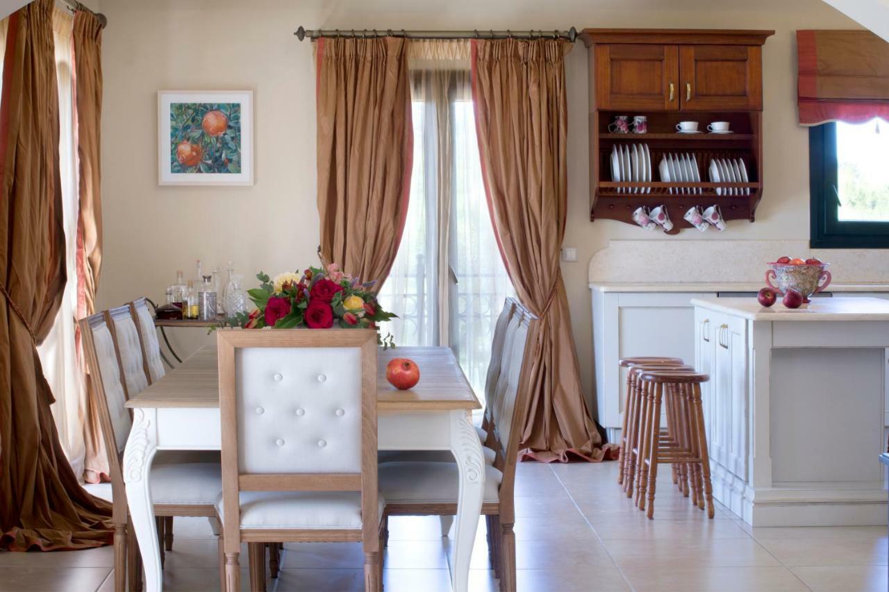 לאסי Avra Private Suites מראה חיצוני תמונה